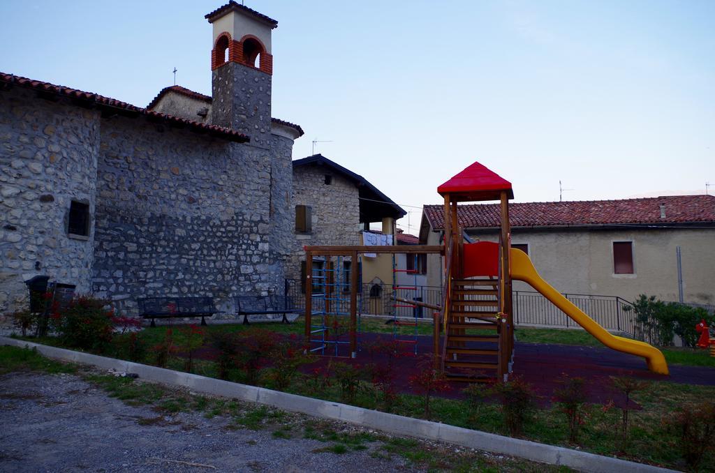 Un Angolo Di Relax Tavernola Bergamasca Exterior foto